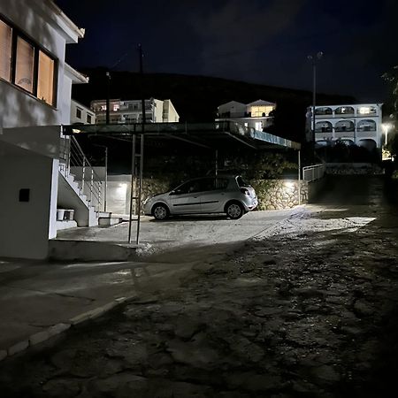 Tona Apartments Trogir Buitenkant foto