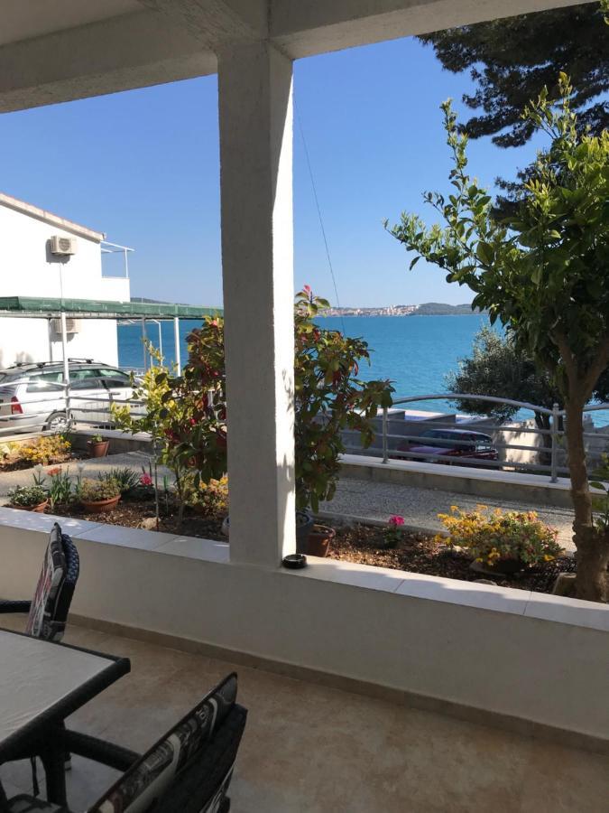 Tona Apartments Trogir Buitenkant foto