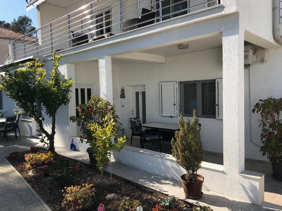 Tona Apartments Trogir Buitenkant foto