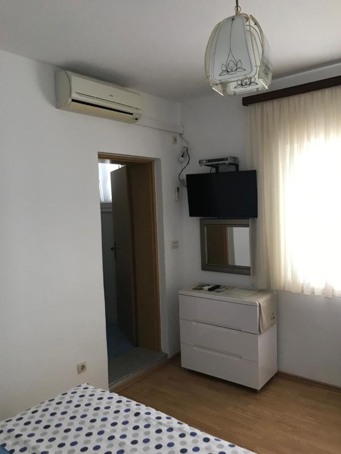 Tona Apartments Trogir Buitenkant foto
